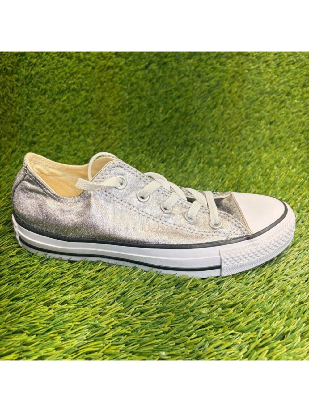 Converse Chuck Taylor All Star Ox Womens Size 6 Silver Athletic Shoes Sneakers